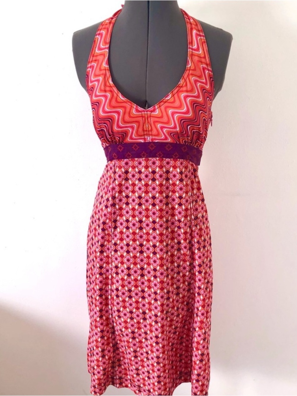 Athleta Halter Dress Pink/ Red Floral Print Sundress size size 8